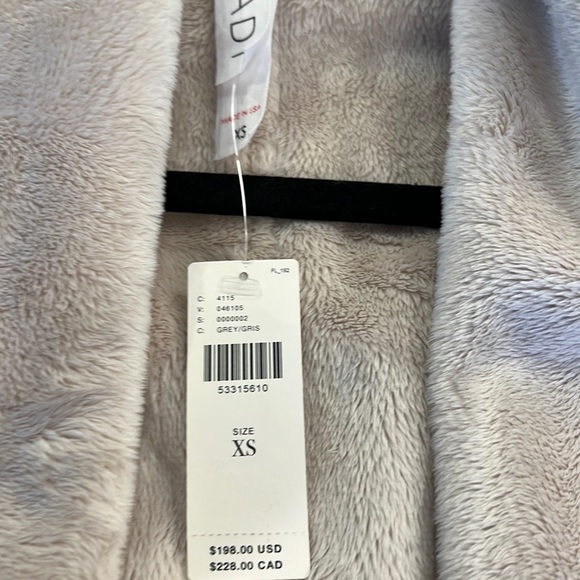 Anthropologie Amadi Ultrasuede grey fur lined coat cap - Picture 3 of 5